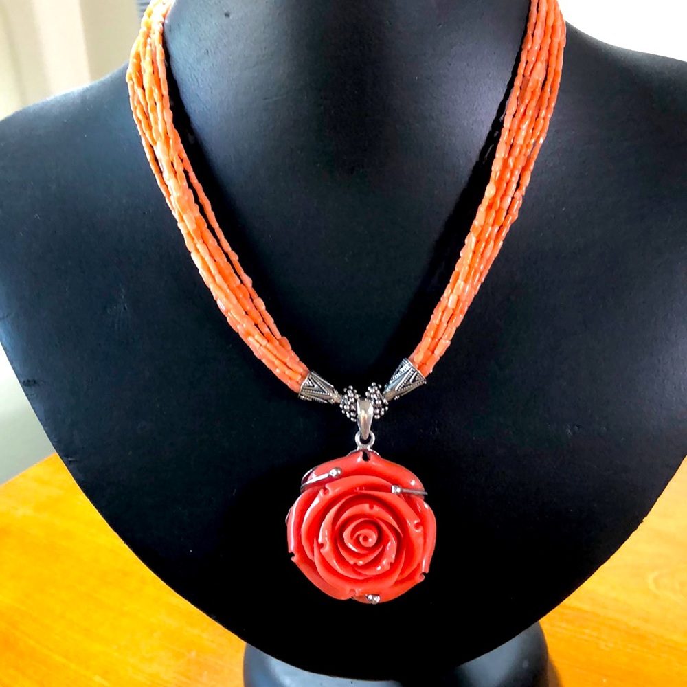Peach Coral Necklace with Rose Pendant NWOT